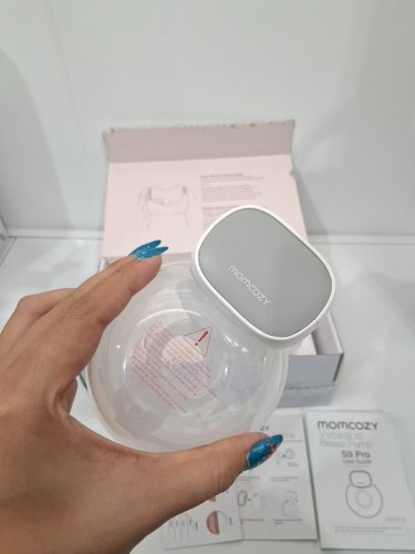 momcozy wherever wearable breast pumps - white (model: s9 pro) image 7