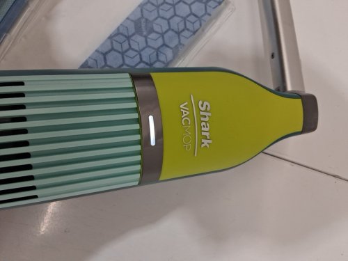 SHARK VACMOP REVEAL CORDLESS HARD FLOOR CLEANER, VACUUM AND SPRAY MOP - GREEN/BLUE (MODEL: VM401C) image 6