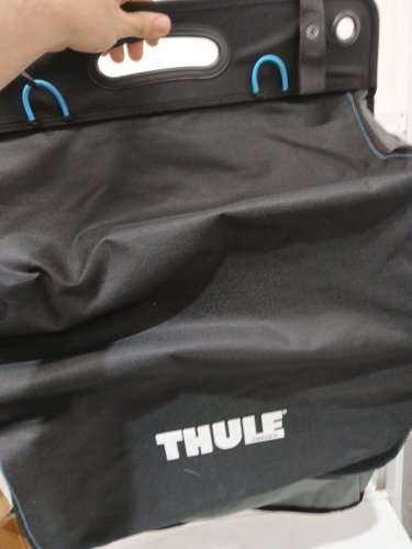 thule outdoor foldable travel shoe organizer with built in ventilation - 4"x 18"x 8" - black (model: 306925) image 3
