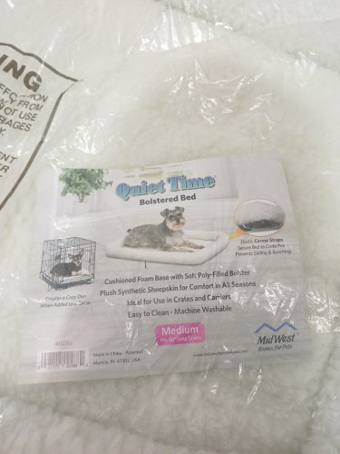 MIDWEST HOMES QUIET TIME COMFORTABLE BOLSTERED DOG PET BED CRATE MAT - FITS 30" DOG CRATE - white (MODEL: 40230) image 4