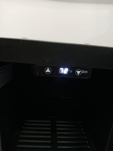 EUHOMY BEVERAGE REFRIGERATOR COOLER WITH 40°F-61°F DIGITAL TEMPERATURE CONTROL - 18L (HOLDS 25 CANS) - BLACK (MODEL: FWC008-11BL-CAEH /‎ WC-6B) image 4