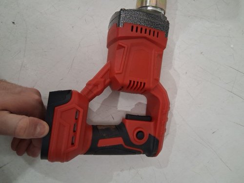 Cordless concrete vibrator *tool only* - 18v - 6000r/min - red/black image 5