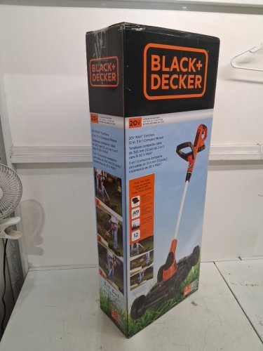 BLACK+DECKER 3-IN-1CORDLESS  STRING TRIMMER, EDGER, and LAWN MOWER with 2 batteries, and charger - 6.5 AMP - ORANGE/BLACK (MODEL : MTC220/lst220) image 2
