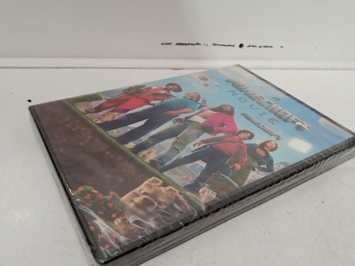 A Minecraft Movie English / French Versions on DVD image 4