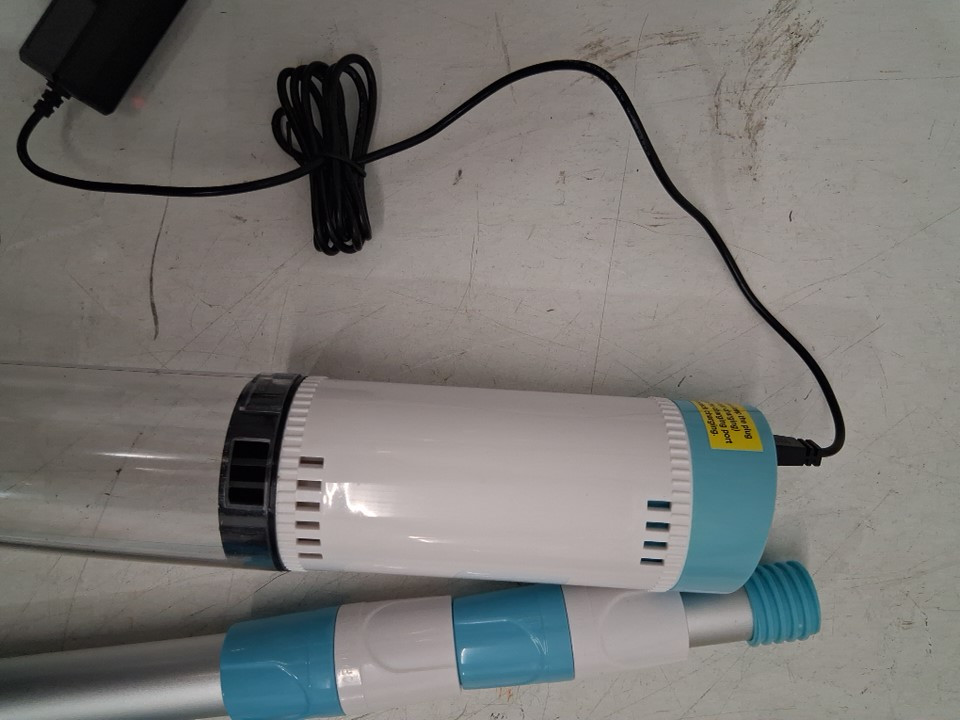 4-in-1 Cordless Rechargeable Small Pool Vacuum - 12GAL/MIN - Blue/White (Model: 1822) image 5