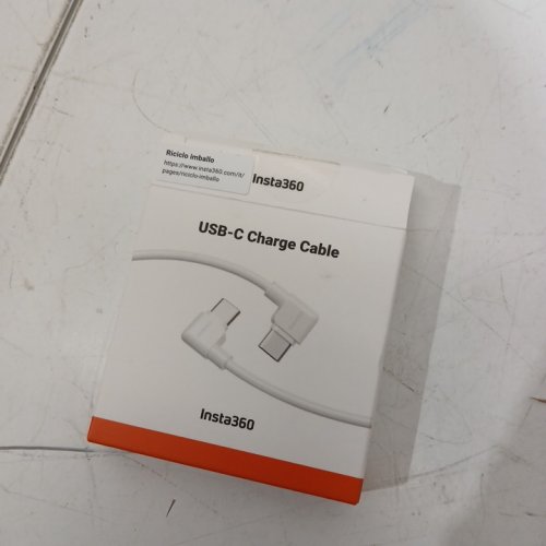 Insta360 Flow 2 Pro USB-C Charge Cable - 5.5" - white - (model:CINSBBQE) image 2