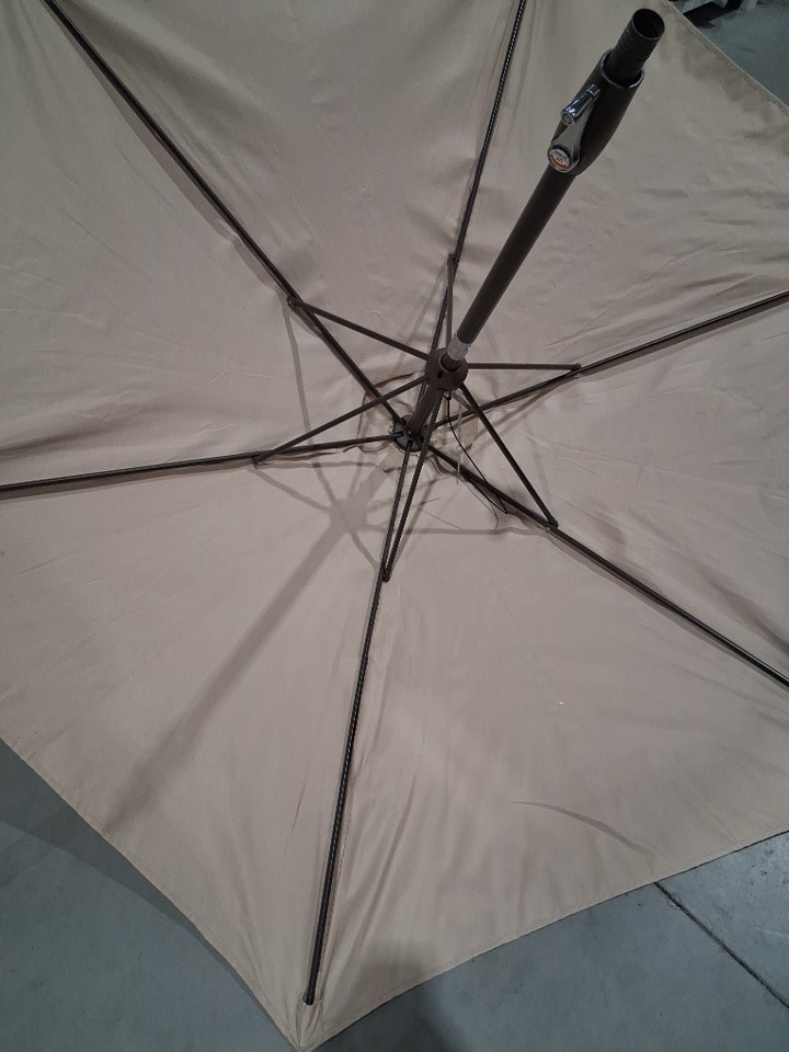 crank & tilt outdoor patio umbrella - 7FT - beige image 4