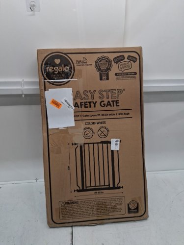REGALO EASY STEP SAFETY GATE - 29"- 38.5" - WHITE (MODEL : 1160-DS) image 2