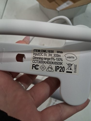 dami adjustable dimmable led clip-light - 17.7" - white (model: DML1035) image 3