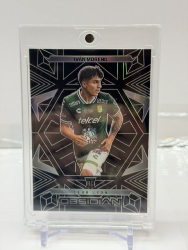 PANINI OBSIDIAN CLUB LEON IVAN MORENO ROOKIE CARD #125 image 4