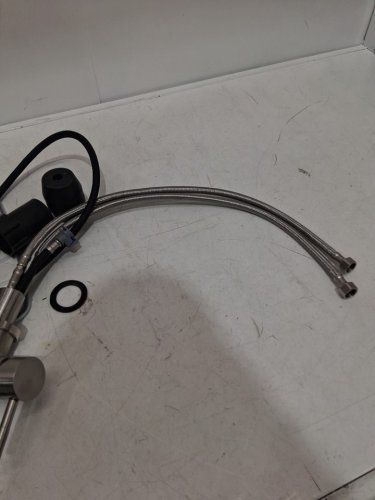 pull-down kitchen faucet - with power clean - stainless steel image 4