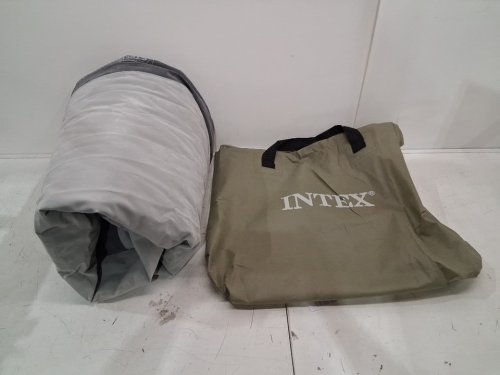 Intex DuraBeam Deluxe Comfort Plush Air Mattress with Built in Electric Pump - QUEEN - 80" x 60" x 22" - grey (model: 64417ED) image 4