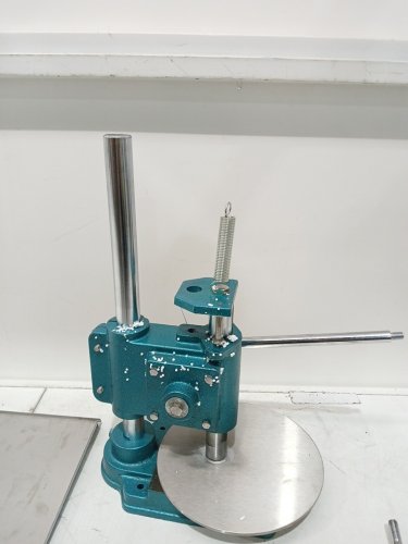 GARVEE MANUAL Pizza Dough Press Machine - 9.5" - SILVER/GREEN (MODEL: PHK_33Q8EFAQ) image 4