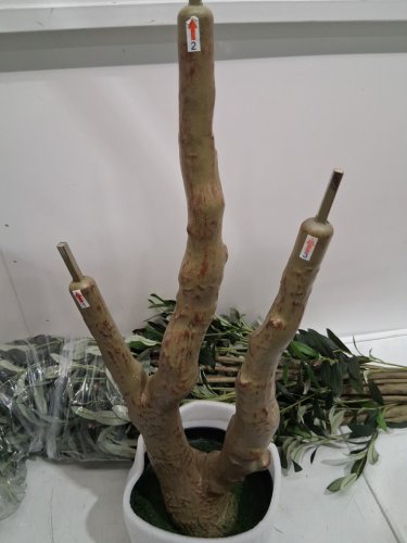 Tall Faux Ficus Plant with Pot - Green/Black (Model: fh-rs180) image 4