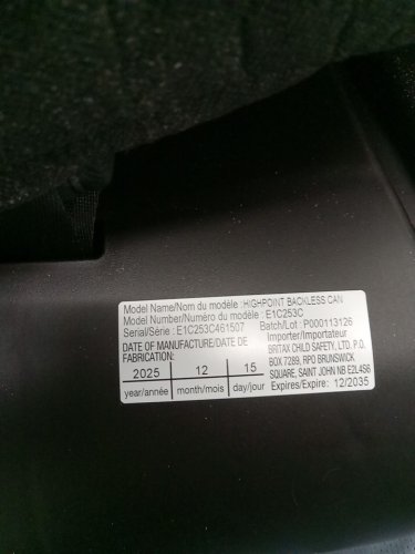britax highpoint forward facing backless belt positioning booster seat - 120lbs max - black ombre (model: ‎E1C253C) image 5