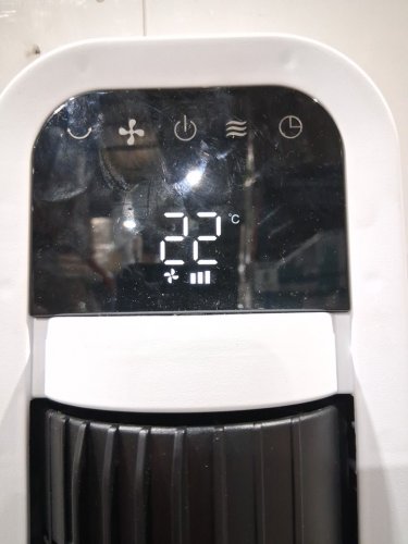 omnibreeze premium 38" Rotating tower fan with wifi CONTROL, 5-SPEEDS & REMOTE - white/BLACK (model: 5333021/dc2313r-g) image 4