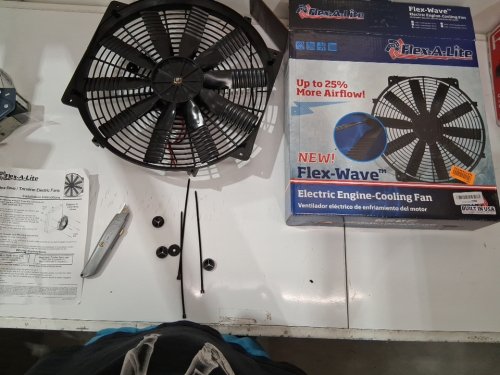FLEX-A-LITE ELECTRIC CAR FAN - COOLING REVERSIBLE CAR FAN - 16" - 2660CFM - BLACK (MODEL: 116544) image 2