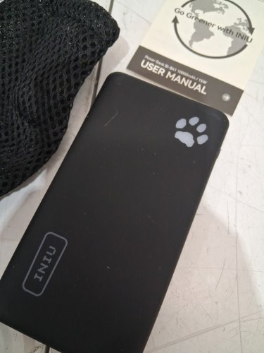 INIU POWERPAW SLIM POWER BANK with Flashlight - 10000MAH - BLACK (MODEL: ‎BI-B41) image 4