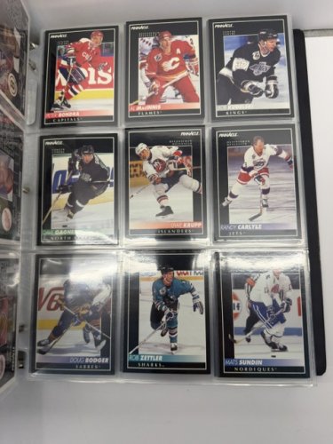 APPRX 630+ ASSSTD PINNACLE 1992/93 HOCKEY CARDS image 10