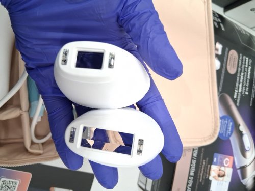 Braun Skin i-Expert Smart IPL at Home Laser Hair Removal with App, Premium Pouch 3 heads and Venus Razor - (model:PL7243) image 10