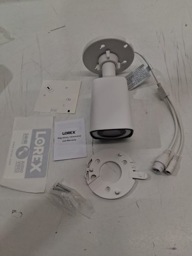 lorex 4k outdoor smart security camera - white (model: CN301A-1BW-AB1) image 2