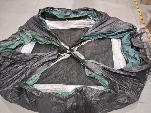 Amazon Basics Instant Camping Tent with Rainfly - 6 person - green/white (model : ‎AMZ-100968) image 8