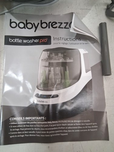 BABYBREZZA BOTTLE WASHER PRO 3-IN-1 WASHER/STERILIZER/DRYER - HOLDS 4 BOTTLES - BLACK/WHITE (MODEL: BRZ0103) image 3