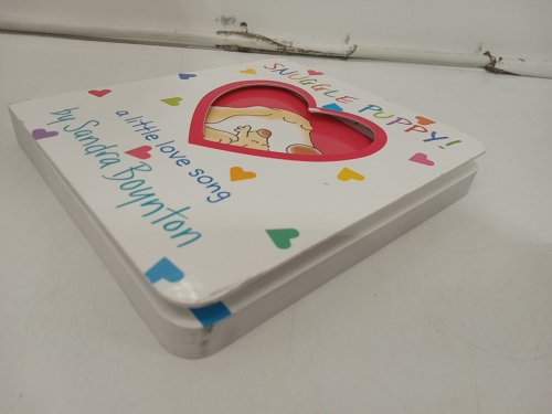 (Boardbook) Snuggle Puppy! A Little Love Song by Sandra Boynton image 4