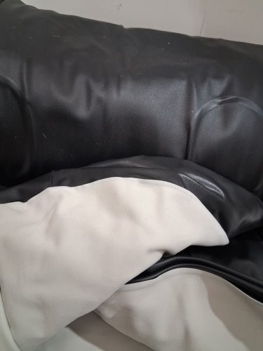 Amazon Basics Inflatable air Mattress with Built in Pump - Queen - Black (Model: ht-688) image 6