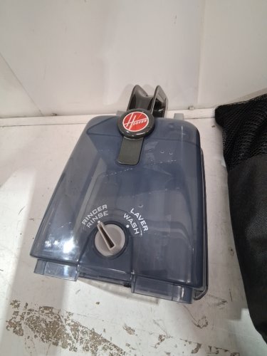 HOOVER POWER SCRUB DELUXE CARPET CLEANER/SHAMPOOER - RED (MODEL: FH50150VCD) image 6
