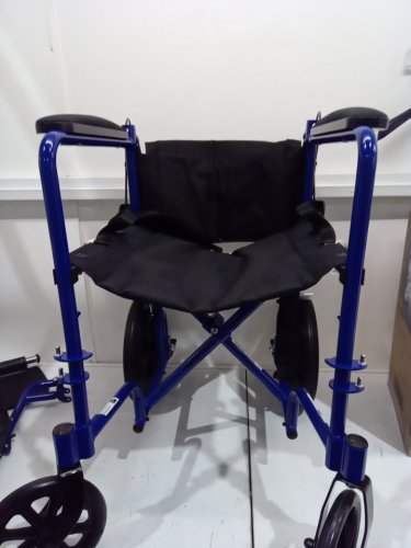 medline ultralight transport wheelchair - 300lb Max - Blue/Black (model: mds808200f3B) image 4