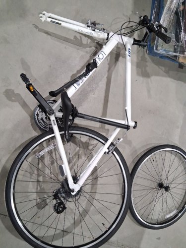 Louis Garneau Setter 8.0 Hybrid Bicycle  - 28" - WHITE (MODEL: 2000498) image 3