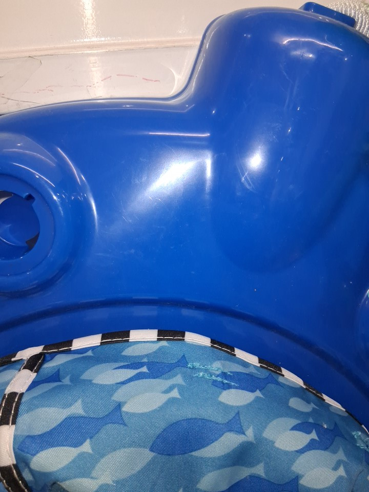 Baby Einstein Neptune's Ocean Discovery Jumper with Adjustable Height - 15+ multi-sensory toys/activities - 4 languages - Multi-colour (Model: 10455) image 6