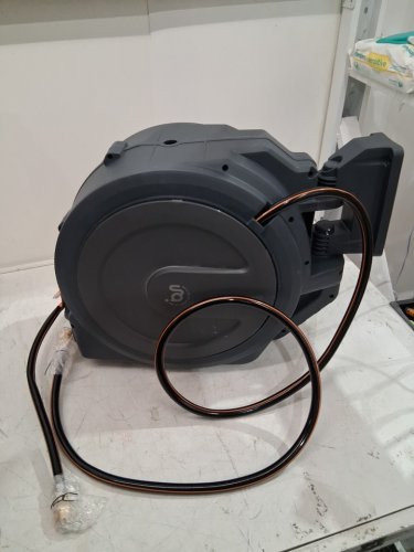 Giraffe Tools Wall Mounted retractable Garden Hose Reel - 1/2" x 100ft - Dark Grey (MODEL: AW3012us-mb) image 3