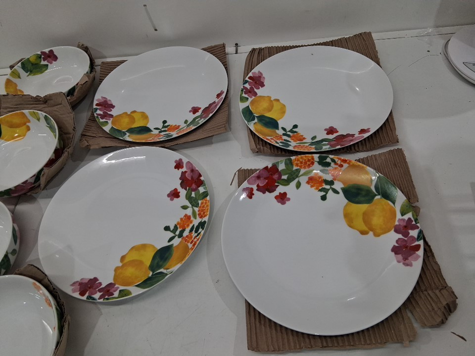 8pc Maxwell & Williams Capri Dinnerware Set - multi color floral (model: 1041712) image 3