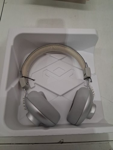 House of Marley Positive Vibration 2 On-ear WIRED Headphones With Mic AND 40mm dynamic drivers  - Silver (Model: EM-JH121-SV) image 3