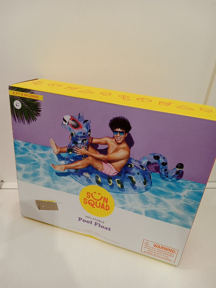 Sun Squad Inflatable Pool Float - 6.7FT - Blue Leopard image 2