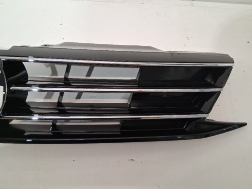 MotorFansClub Front Grill Insert Bumper Upper Center Grille - fit for 2015 to 2017 volkswagen jetta models - black (model:888814515) image 5