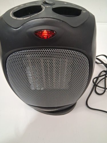 Amazon Basics 1500W Ceramic Personal Heater with Adjustable Thermostat - Black (model: b07v4fnhcd ) image 4