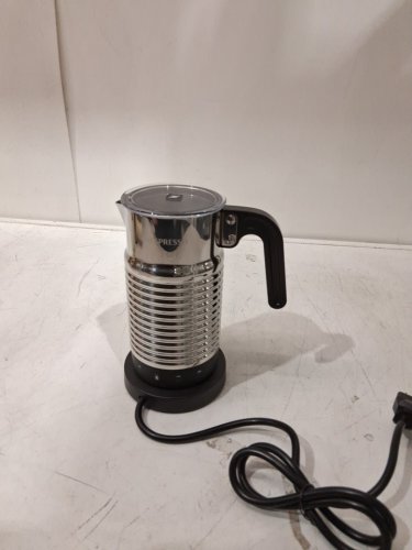 Nespresso Aeroccino 4 Milk Frother - silver - 8.1oz - (model: 4194-US-SI-NE) image 3