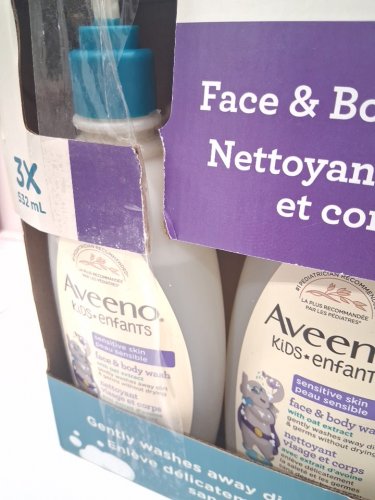 3pk aveeno kids FACE & BODY WASH WITH OAT EXTRACT - SENSITIVE SKIN - 532ML/EACH image 3