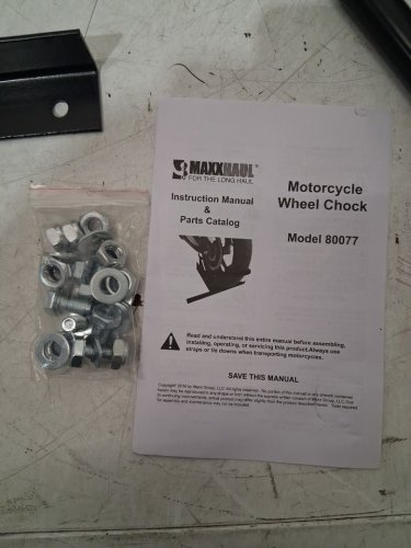 maxxhaul standard motorcycle wheel chock with pivoting cradle - fits bike tires 14" - 21" - black - (model: 80077) image 5