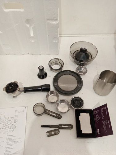 BREVILLE THE BARISTA EXPRESS ESPRESSO MACHINE WITH BUILT-IN COFFEE GRINDER & MILK FROTHER - BRUSHED STAINLESS STEEL (MODEL: bes870xl/a) image 3