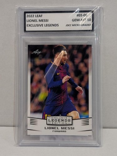 LIONEL MESSI EXCLUSIVE LEGENDS FIFA CARD - JDCC GEM MINT 10 - 2022 LEAF #EE-6 image 2