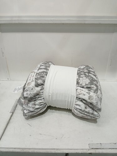 2PK Town & Country Living Washluxe Decorative Pillows - 22" - Grey/White (Model: 1901552) image 3