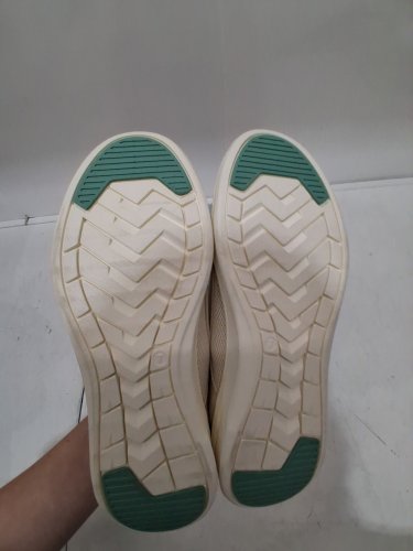 WOMEN'S HURLEY SLIP ON SHOES - SIZE 7 - BEIGE/MULTICOLOR - (STYLE: 5566707) image 3