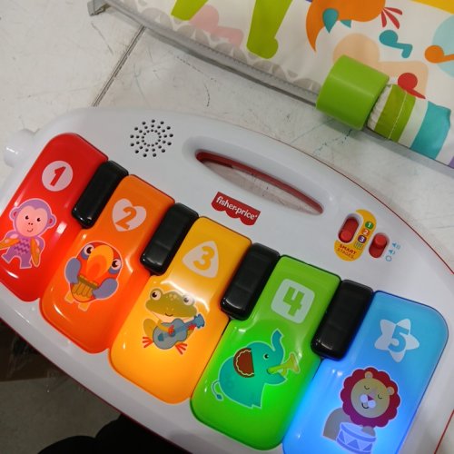 FISHER-PRICE 4-IN-1 BABY MUSICAL GLOW AND GROW KICK & PLAY PIANO GYM PLAYMAT - AGES 0+ MONTHS - WHITE/GREEN (MODEL: GDD08) image 4