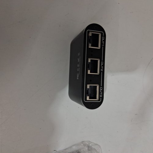 rj45 Ethernet Splitter - 5-port - 1 in 4 out - 1000Mbps - black image 4