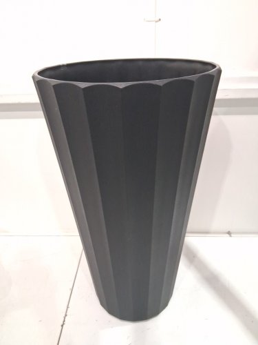 Veradek Demi Series plastic Tall Planter for outdoor - 26" - black (model: COLV26B) image 2