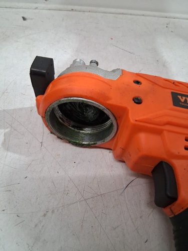 VEVOR Cordless Grease Gun with 2.0 Ah Battery & LED Light -  8000 PSI Max Pressure - 20V - orange (model:LD-821B) image 6